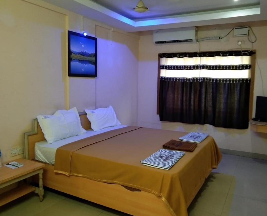 Rajkrishna Residency Hotell Attur Exteriör bild